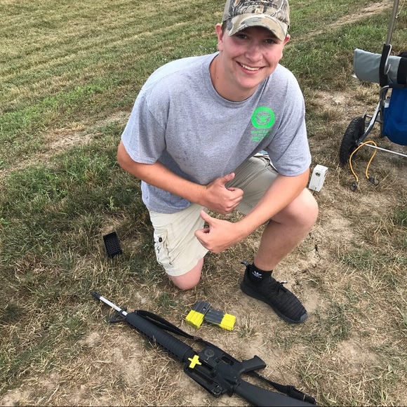 Meet your Posher, Asher - Picture 1 of 1